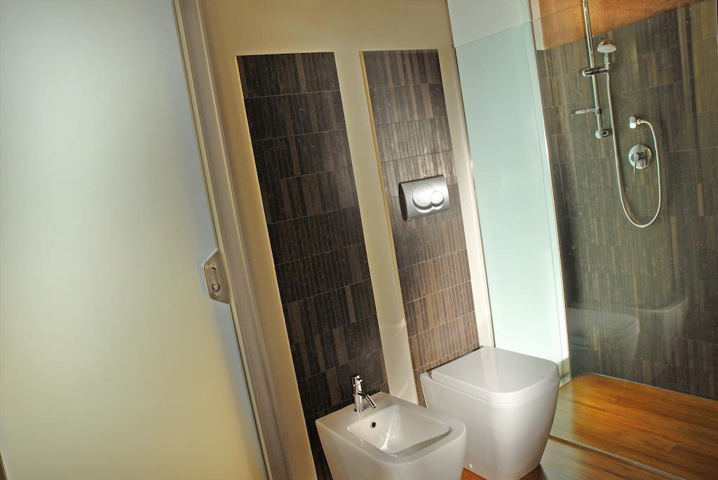 B&B Terres D'Aventure Suites Turin Ngoại thất bức ảnh