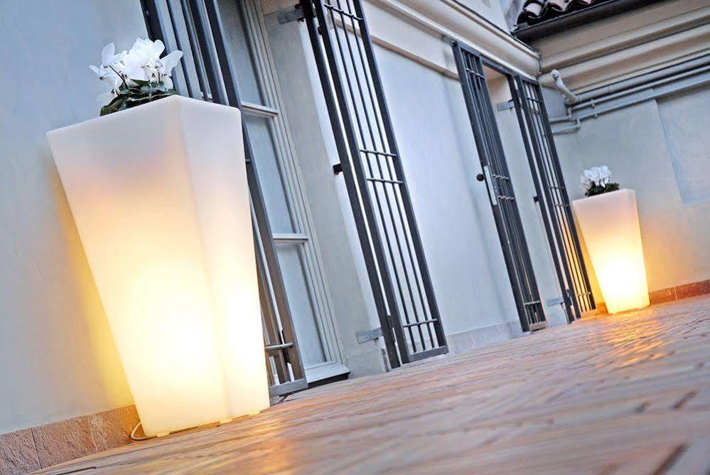 B&B Terres D'Aventure Suites Turin Ngoại thất bức ảnh