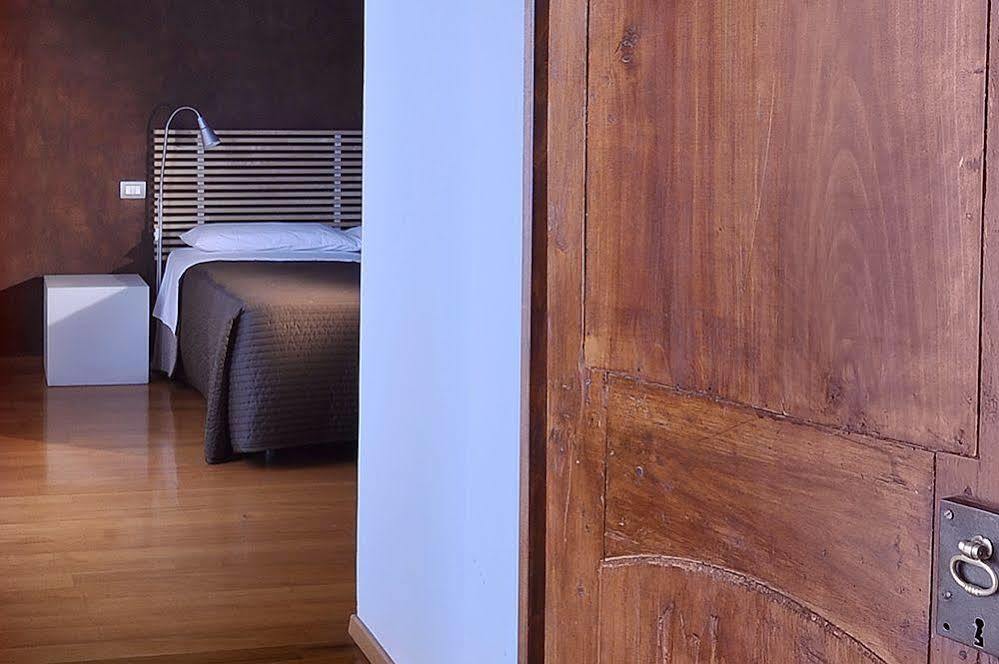 B&B Terres D'Aventure Suites Turin Ngoại thất bức ảnh